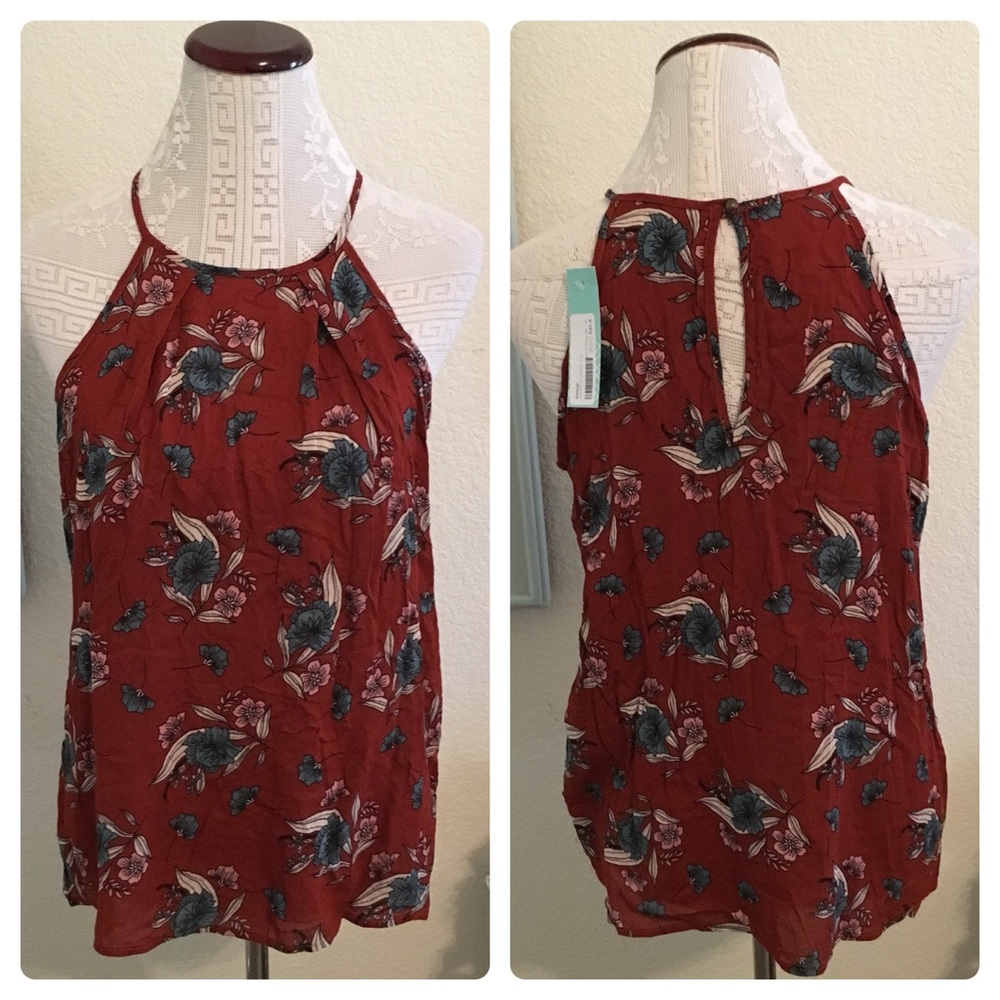 NWT Halter Style Floral Top
